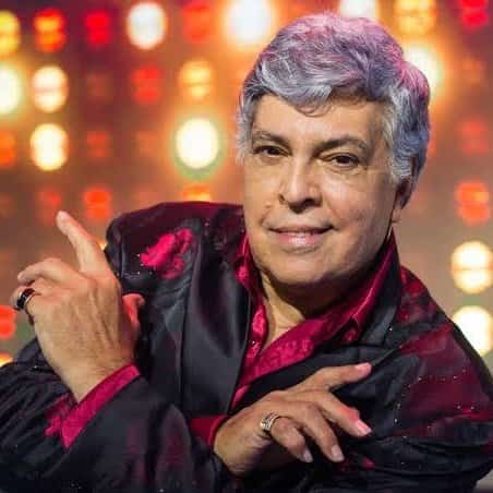 Sidney Magal faz show em Porto Alegre/RS no Auditório Araújo Vianna no dia domingo, 7 de junho de 2026, às 20:00.
O evento será do estilo Brega e promete reunir fãs para uma noite especial de música ao vivo.
O show acontece no Auditório Araújo Vianna, um espaço conhecido por receber eventos na cidade de Porto Alegre.
Endereço: Parque Farroupilha, 685.
Ingressos disponíveis pelo sympla. Confira no link oficial do evento: https://bileto.sympla.com.br/event/115422.
Instagram do artista: https://www.instagram.com/sidneymagaloficial/.
O show de Sidney Magal promete atrair fãs na cidade de Porto Alegre.
Perguntas frequentes sobre o evento:
Pergunta: Quando acontece o show de Sidney Magal em Porto Alegre?
Resposta: O show acontece domingo, 7 de junho de 2026 às 20:00.
Pergunta: Onde acontece o evento?
Resposta: O evento acontece no Auditório Araújo Vianna em Porto Alegre.
Pergunta: Onde comprar ingressos?
Resposta: Os ingressos podem ser adquiridos no link oficial do evento: https://bileto.sympla.com.br/event/115422. - Sidney Magal em Porto Alegre no Auditório Araújo Vianna dia 7 de junho de 2026 às 20h