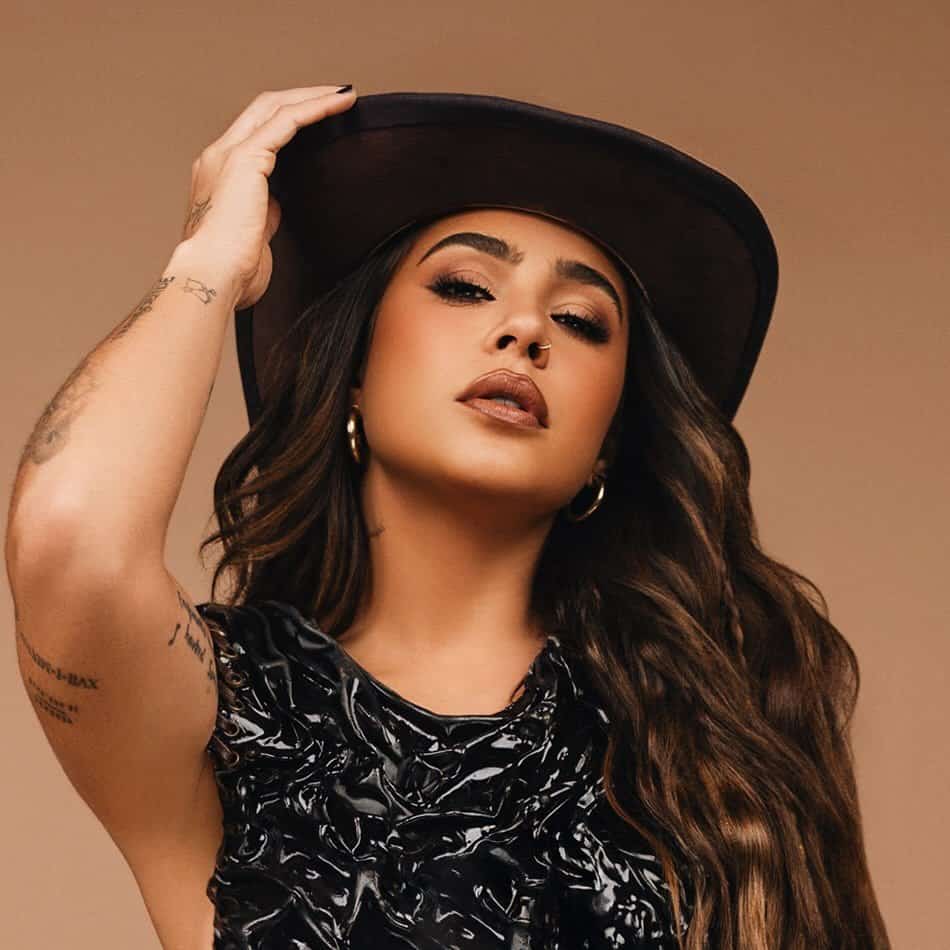 Lauana Prado faz show em Lagoa da Prata/MG no Parque de Exposições de Lagoa da Prata no dia sábado, 6 de junho de 2026, às 20:00.
O evento será do estilo Sertanejo e promete reunir fãs para uma noite especial de música ao vivo.
O show acontece no Parque de Exposições de Lagoa da Prata, um espaço conhecido por receber eventos na cidade de Lagoa da Prata.
Endereço: 2F4V+5M - Lagoa da Prata, MG, 35590-000, Brasil.
Ingressos disponíveis pelo baladapp. Confira no link oficial do evento: https://baladapp.com.br/a/expolagoa-2026/7997.
Instagram do artista: https://www.instagram.com/lauanaprado/.
O show de Lauana Prado promete atrair fãs na cidade de Lagoa da Prata.
Perguntas frequentes sobre o evento:
Pergunta: Quando acontece o show de Lauana Prado em Lagoa da Prata?
Resposta: O show acontece sábado, 6 de junho de 2026 às 20:00.
Pergunta: Onde acontece o evento?
Resposta: O evento acontece no Parque de Exposições de Lagoa da Prata em Lagoa da Prata.
Pergunta: Onde comprar ingressos?
Resposta: Os ingressos podem ser adquiridos no link oficial do evento: https://baladapp.com.br/a/expolagoa-2026/7997. - Lauana Prado na Expolagoa 2026 em Lagoa da Prata MG Parque de Exposições sábado 6 de junho 20:00