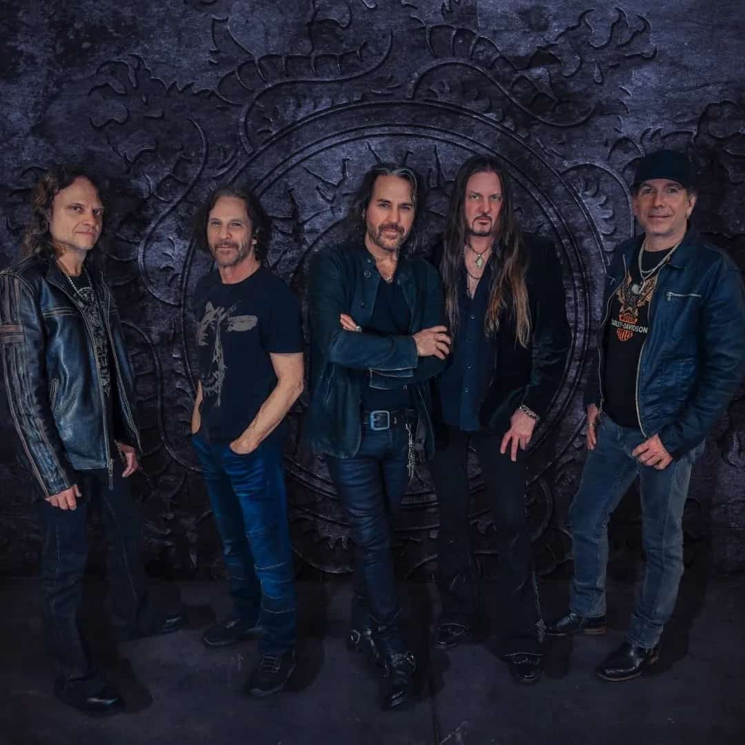 Winger se apresenta no festival Bangers Open Air Brasil 2026 em São Paulo/SP no Memorial da América Latina no dia domingo, 26 de abril de 2026, às 12:15.
O show faz parte da programação oficial do festival Bangers Open Air Brasil 2026 em São Paulo, um dos maiores eventos de música do país.
A apresentação faz parte do lineup oficial do Bangers Open Air Brasil 2026, festival que reúne artistas nacionais e internacionais em São Paulo.
O evento acontece no Memorial da América Latina, em São Paulo.
Endereço: Av. Mário de Andrade, 664 - Barra Funda, São Paulo - SP, 01156-001, Brasil.
O festival Bangers Open Air Brasil costuma reunir milhares de fãs de música em São Paulo, sendo um dos eventos mais aguardados do calendário cultural da cidade.
Ingressos disponíveis pelo clubedoingresso. Confira no link oficial do evento: https://www.clubedoingresso.com/evento/bangersopenairbrasil2026.
Instagram do local: https://www.instagram.com/memorialdaamericalatina/. Instagram do artista: https://www.instagram.com/wingerband.
O show de Winger promete atrair fãs na cidade de São Paulo.
O show de Winger é uma das atrações confirmadas da edição 2026 do Bangers Open Air Brasil em São... - Winger no Bangers Open Air Brasil 2026 Memorial da América Latina São Paulo domingo, 26 de abril às 12:15