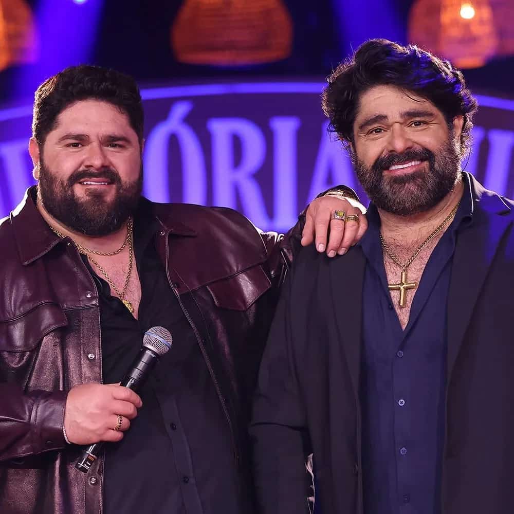 César Menotti e Fabiano faz show em Vitória/ES no Espaço Patrick Ribeiro - Aeroporto de Vitória no dia quarta-feira, 3 de junho de 2026, às 21:00.
O evento será do estilo Sertanejo e promete reunir fãs para uma noite especial de música ao vivo.
O show acontece no Espaço Patrick Ribeiro - Aeroporto de Vitória, um espaço conhecido por receber eventos na cidade de Vitória.
Endereço: Av. Roza Helena Schorling Albuquerque, S/N - Goiabeiras, Vitoria - ES, 29109-350.
Ingressos disponíveis pelo site.blueticket.com.br. Confira no link oficial do evento: https://site.blueticket.com.br/evento/39676/os-menotti-cesar-menotti-e-fabiano.
Instagram do artista: https://www.instagram.com/osmenotti/.
O show de César Menotti e Fabiano promete atrair fãs na cidade de Vitória.
Perguntas frequentes sobre o evento:
Pergunta: Quando acontece o show de César Menotti e Fabiano em Vitória?
Resposta: O show acontece quarta-feira, 3 de junho de 2026 às 21:00.
Pergunta: Onde acontece o evento?
Resposta: O evento acontece no Espaço Patrick Ribeiro - Aeroporto de Vitória em Vitória.
Pergunta: Onde comprar ingressos?
Resposta: Os ingressos podem ser adquiridos no link oficial do evento:... - César Menotti e Fabiano em Vitória no Espaço Patrick Ribeiro dia 3 de junho de 2026 às 21h