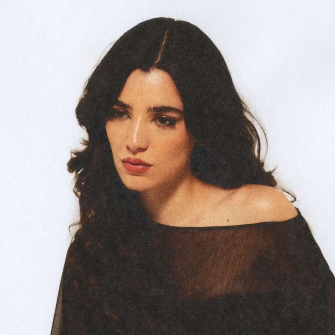 Nina Maia se apresenta no festival Lollapalooza Brasil 2026 em São Paulo/SP no Autódromo de Interlagos no dia domingo, 22 de março de 2026, às 13:40.
O show faz parte da programação oficial do festival Lollapalooza Brasil 2026 em São Paulo, um dos maiores eventos de música do país.
A apresentação faz parte do lineup oficial do Lollapalooza Brasil 2026, festival que reúne artistas nacionais e internacionais em São Paulo.
O evento acontece no Autódromo de Interlagos, em São Paulo.
Endereço: Av. Sen. Teotônio Vilela, 261 - Jardim Malia I, São Paulo - SP, 04801-000, Brasil.
O festival Lollapalooza Brasil costuma reunir milhares de fãs de música em São Paulo, sendo um dos eventos mais aguardados do calendário cultural da cidade.
Ingressos disponíveis pelo ticketmaster. Confira no link oficial do evento: https://www.ticketmaster.com.br/event/lollapaloozabr.
Instagram do local: https://www.instagram.com/autodromointerlagos/. Instagram do artista: https://www.instagram.com/___ninamaia/.
O show de Nina Maia promete atrair fãs na cidade de São Paulo.
O show de Nina Maia é uma das atrações confirmadas da edição 2026 do Lollapalooza Brasil em São Paulo.
Perguntas frequentes sobre o... - Nina Maia no Lollapalooza Brasil 2026 em São Paulo Autódromo de Interlagos domingo 22 de março às 13:40