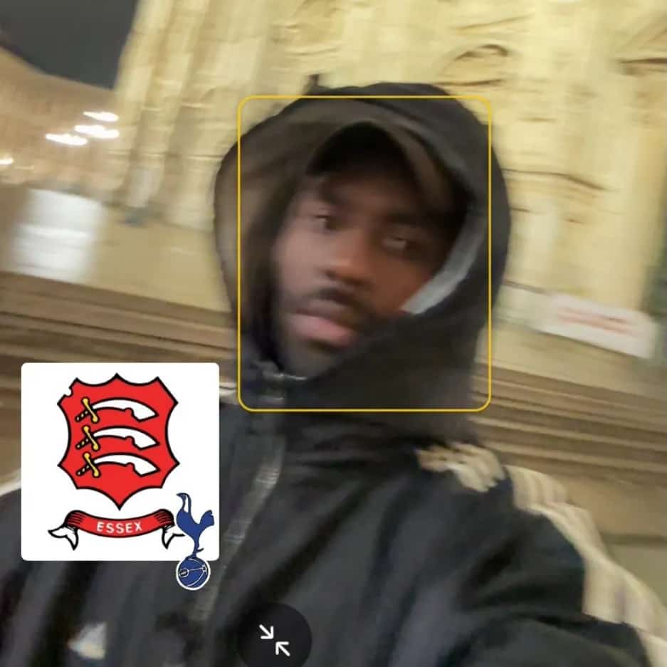 Blood Orange se apresenta no festival Lollapalooza Brasil 2026 em São Paulo/SP no Autódromo de Interlagos no dia sexta-feira, 20 de março de 2026, às 16:55.
O show faz parte da programação oficial do festival Lollapalooza Brasil 2026 em São Paulo, um dos maiores eventos de música do país.
A apresentação faz parte do lineup oficial do Lollapalooza Brasil 2026, festival que reúne artistas nacionais e internacionais em São Paulo.
O evento acontece no Autódromo de Interlagos, em São Paulo.
Endereço: Av. Sen. Teotônio Vilela, 261 - Jardim Malia I, São Paulo - SP, 04801-000, Brasil.
O festival Lollapalooza Brasil costuma reunir milhares de fãs de música em São Paulo, sendo um dos eventos mais aguardados do calendário cultural da cidade.
Ingressos disponíveis pelo ticketmaster. Confira no link oficial do evento: https://www.ticketmaster.com.br/event/lollapaloozabr.
Instagram do local: https://www.instagram.com/autodromointerlagos/. Instagram do artista: https://www.instagram.com/devhynes/.
O show de Blood Orange promete atrair fãs na cidade de São Paulo.
O show de Blood Orange é uma das atrações confirmadas da edição 2026 do Lollapalooza Brasil em São Paulo.
Perguntas frequentes... - Lollapalooza Brasil 2026 com Blood Orange em São Paulo no Autódromo de Interlagos dia 20 de março às 16:55