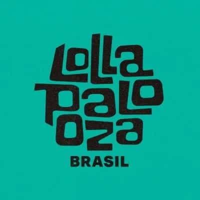 Criado em 1991 por Perry Farrell, vocalista do Jane's Addiction, o Lolla nasceu como uma turnê de despedida. Era para ser o fim. Mas, ironicamente, virou o começo de algo que mudaria para sempre a história da música ao vivo.
O nome já diz tudo: Lollapalooza significa algo extraordinário, fora do comum, um acontecimento marcante. E foi exatamente isso que ele se tornou.
🌎 De turnê alternativa a fenômeno global
Nos anos 90, o festival percorreu os Estados Unidos levando o espírito do rock alternativo, do punk, do hip hop e da cultura underground para milhares de jovens que buscavam algo diferente do mainstream. Era barulho, era contestação, era identidade.
Depois de pausas e renascimentos, em 2005 o festival encontrou sua casa definitiva no Grant Park, em Chicago. E ali ele cresceu. Cresceu até se tornar um dos maiores festivais do mundo, reunindo cerca de 400 mil pessoas a cada edição.
Mas o Lolla não se contentou em ficar em um só lugar.
Ele atravessou fronteiras.
Ele virou mundo.
🇧🇷 O Lollapalooza no Brasil: emoção em Interlagos
Em 2012, o Brasil entrou oficialmente para a história do festival. A primeira edição aconteceu em São Paulo, e desde então o Autódromo de Interlagos se transformou em um templo da música todos os anos.
Já passaram por aqui nomes gigantes, momentos históricos e até episódios que marcaram gerações — como a edição de 2022, quando o Foo Fighters precisou cancelar o show após a morte de Taylor Hawkins, sendo homenageado por artistas brasileiros em uma das noites mais emocionantes da história do festival.
O Lolla Brasil virou tradição. Virou ritual. Virou aquele momento do ano em que amigos se reencontram, histórias começam e memórias são criadas sob o céu de São Paulo.
E em 2026, ele segue firme, gigante, reunindo artistas nacionais e internacionais em uma celebração que mistura estilos, gerações e culturas.
🌍 Um festival que conecta continentes
Hoje, o Lollapalooza acontece também no Chile, Argentina, Alemanha, França e Índia. Cada país coloca sua identidade no evento, mas a essência permanece a mesma:
🎵 diversidade musical
🎨 arte e expressão
🌱 causas sociais e ambientais
🤝 encontro de culturas
Não é apenas sobre assistir a um show.
É sobre viver um movimento.
💥 Cultura, resistência e críticas
Como todo grande fenômeno, o Lollapalooza também enfrentou críticas. Alguns artistas, como Steve Albini, acusaram o festival de se tornar corporativo demais, distante do espírito alternativo original.
Mas talvez essa seja a grande contradição da arte quando cresce: como manter a essência enquanto alcança o mundo?
Mesmo assim, o festival continuou evoluindo, se reinventando, expandindo para novos formatos e novas gerações.
✨ Por que o Lollapalooza é diferente?
Porque ele não é só um evento musical.
Ele é:
O primeiro festival de muita gente.
O palco onde ídolos se tornam reais.
O lugar onde você canta com desconhecidos como se fossem amigos de infância.
O cenário de histórias que você vai contar por anos.
O Lollapalooza é sobre pertencimento.
Sobre gritar junto.
Sobre sentir o chão tremer.
Sobre perceber que, no meio de milhares de pessoas, você não está sozinho.
E talvez seja isso que o mantém vivo há mais de três décadas.
Porque enquanto houver gente querendo sentir algo de verdade,
o Lolla vai existir. 🎶🔥
