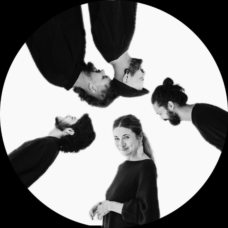A Banda Mais Bonita da Cidade é uma banda brasileira de MPB e Indie rock formada em 2009, que ficou conhecida dentro e fora do país com o vídeoclipe da música Oração composta por Leo Fessato, lançado no YouTube, em 2011.