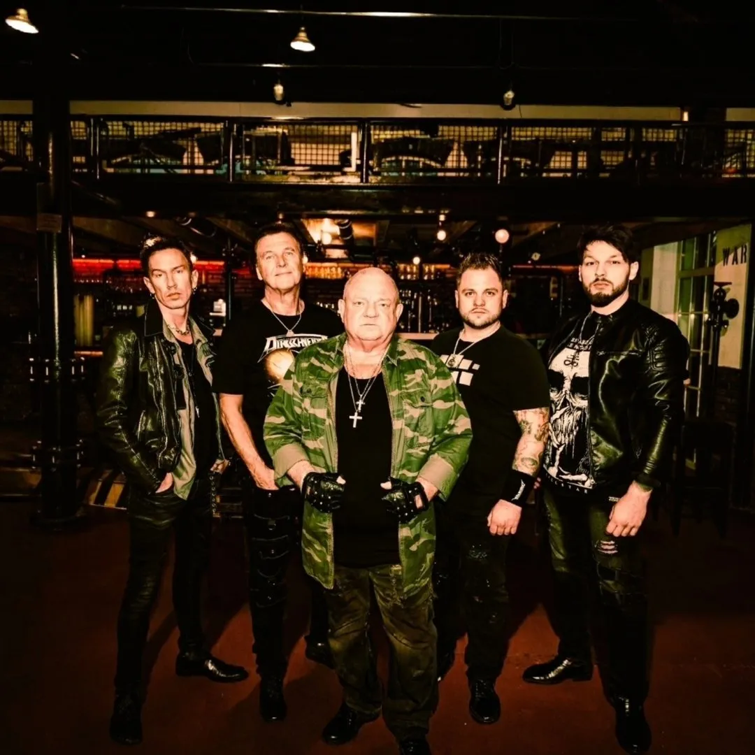 Dirkschneider é a banda de metal liderada por Udo Dirkschneider, ex-vocalista do Accept, conhecida por tocar clássicos da banda alemã. Veja a agenda no Rolê Agora.