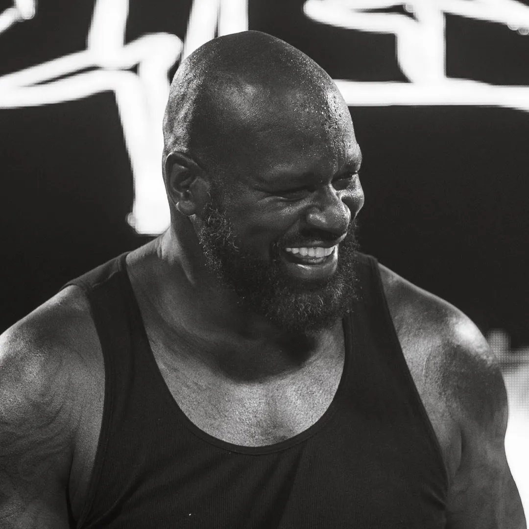 DJ Diesel é o nome artístico de Shaquille O'Neal, ex-jogador de basquete e DJ de música eletrônica. Ele se destaca por apresentações energéticas em grandes festivais. Veja a agenda no Rolê Agora.