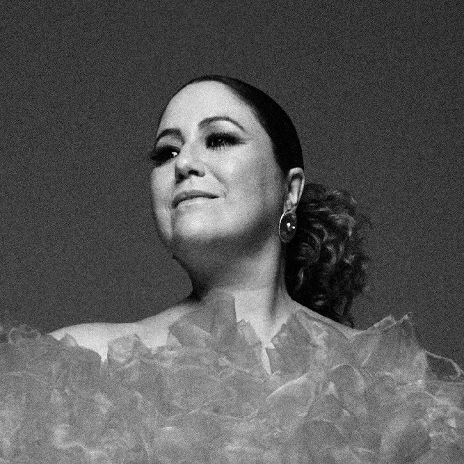 Maria Rita é cantora de MPB, filha de Elis Regina. Estreou em 2003 com o álbum 'Maria Rita', vencedor de prêmios Grammy Latino. Veja a agenda no Rolê Agora.